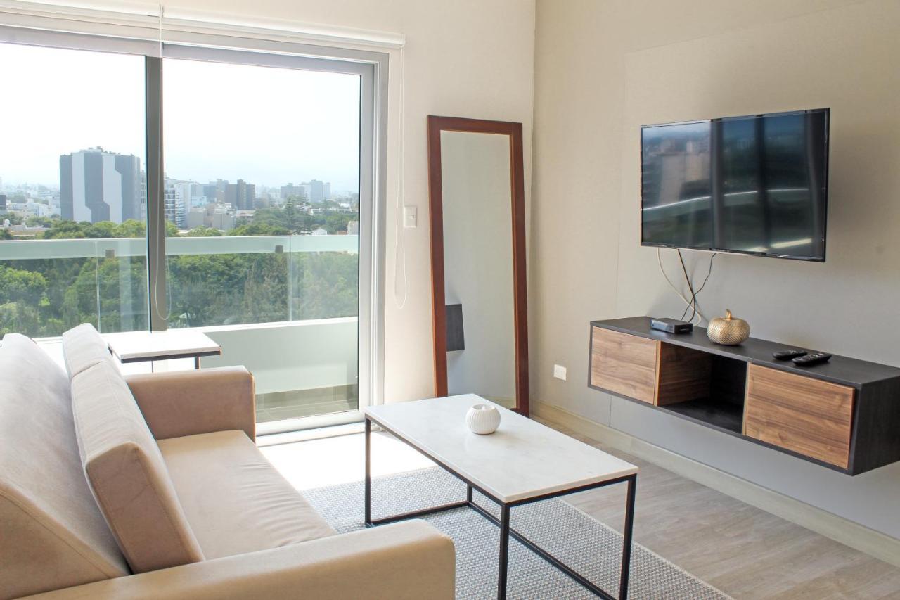 Trendy Host 360° Miraflores Lima